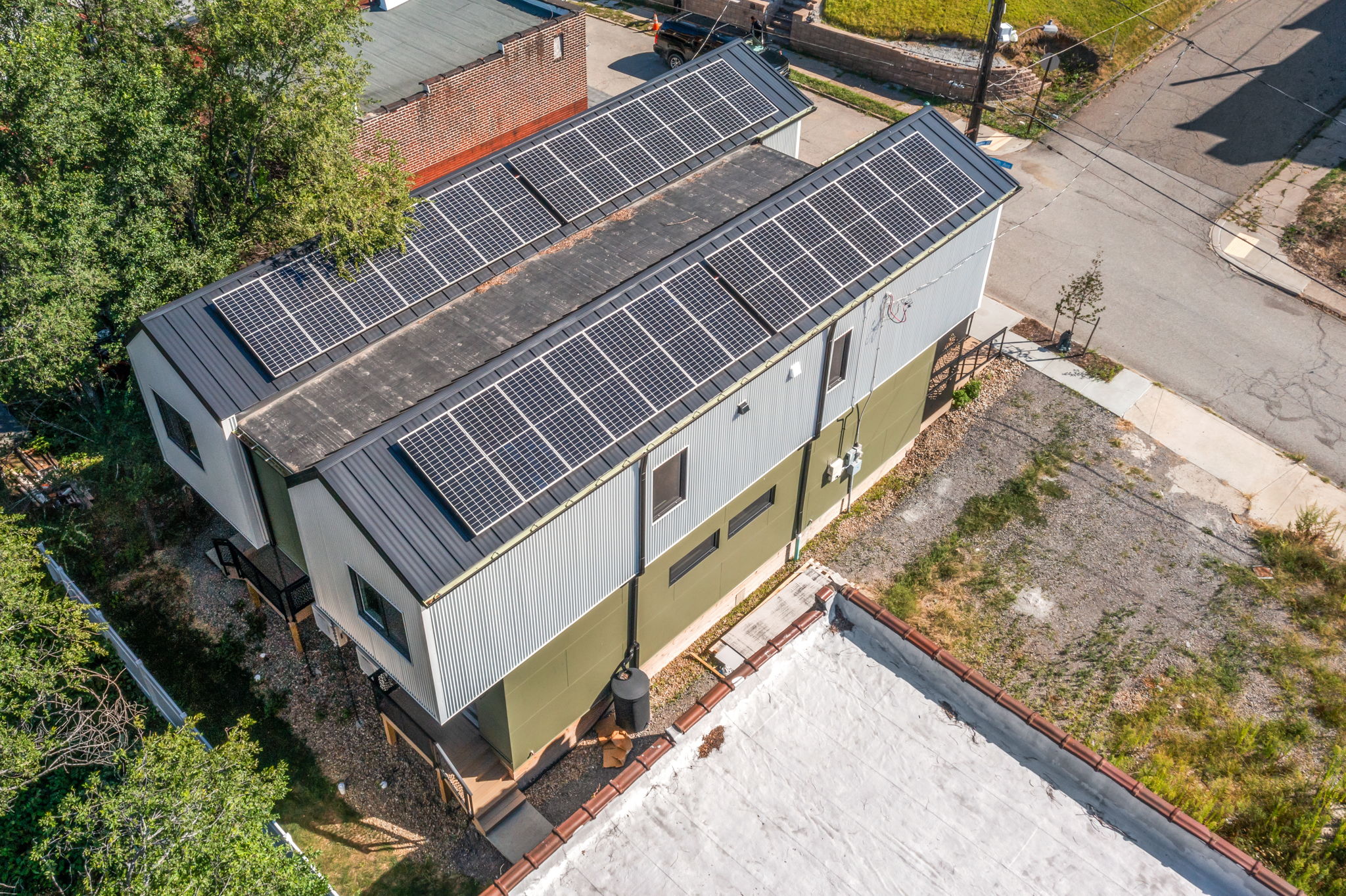 36-web-or-mls-prep_solutions_24838_chatsworth_ave-34